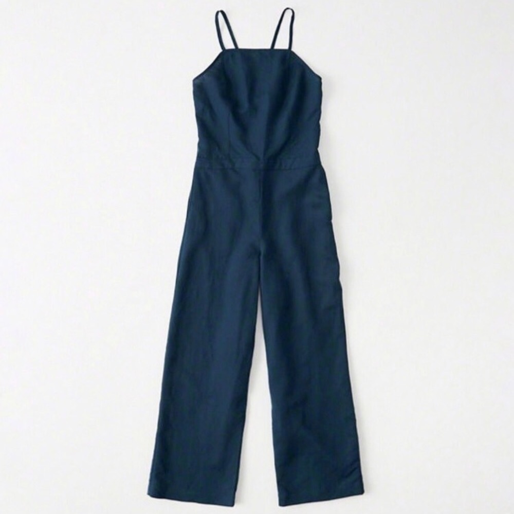 Abercrombie and Fitch jumpsuit navy NWT
